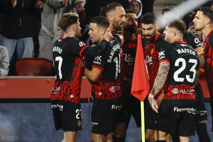 萨拉戈萨主场惨败,战绩继续堪忧的简单介绍 萨拉戈萨主场惨败,战绩继续堪忧的简单介绍