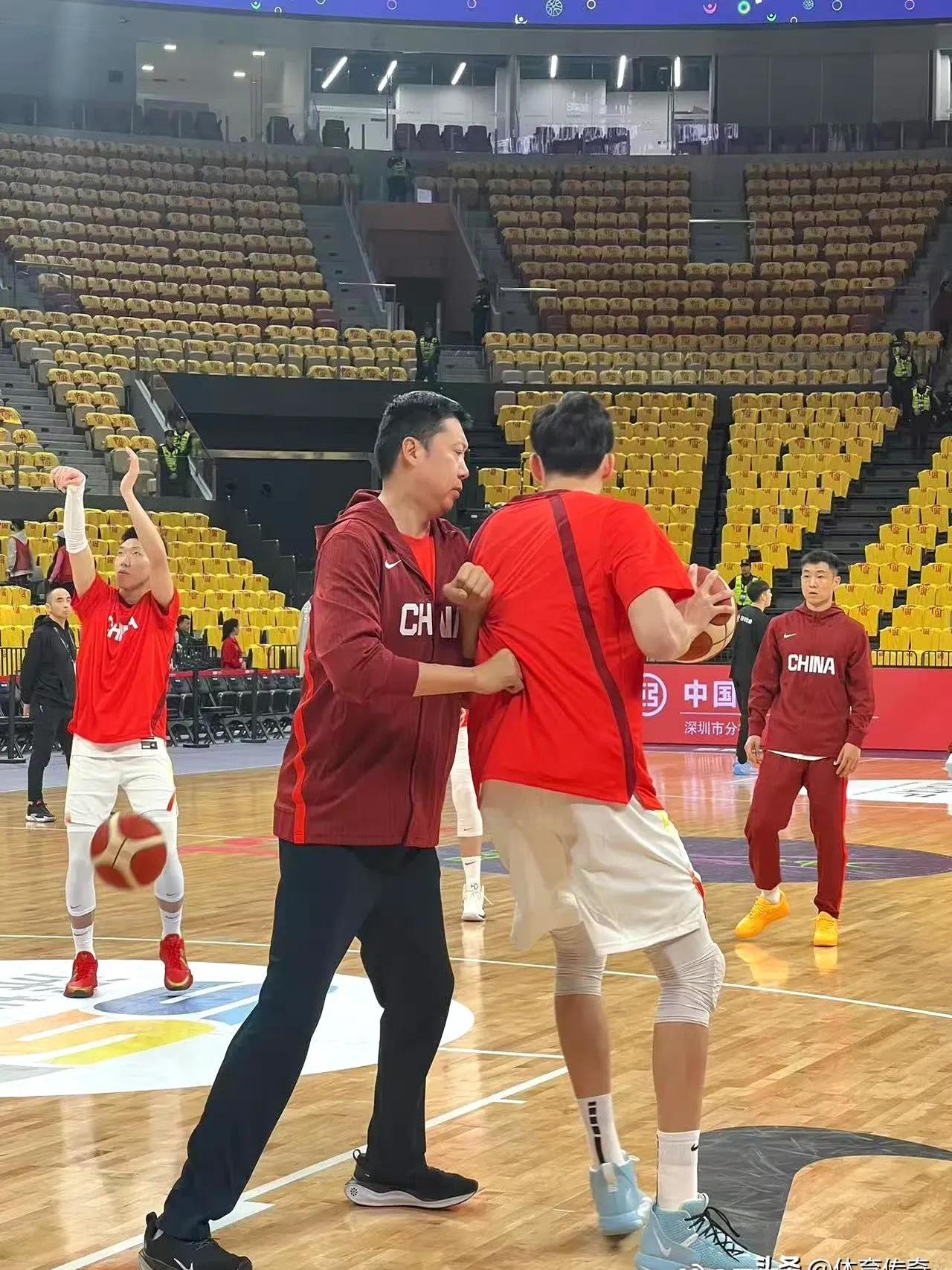 河北男篮队紧张备战，准备应对激烈比赛的简单介绍