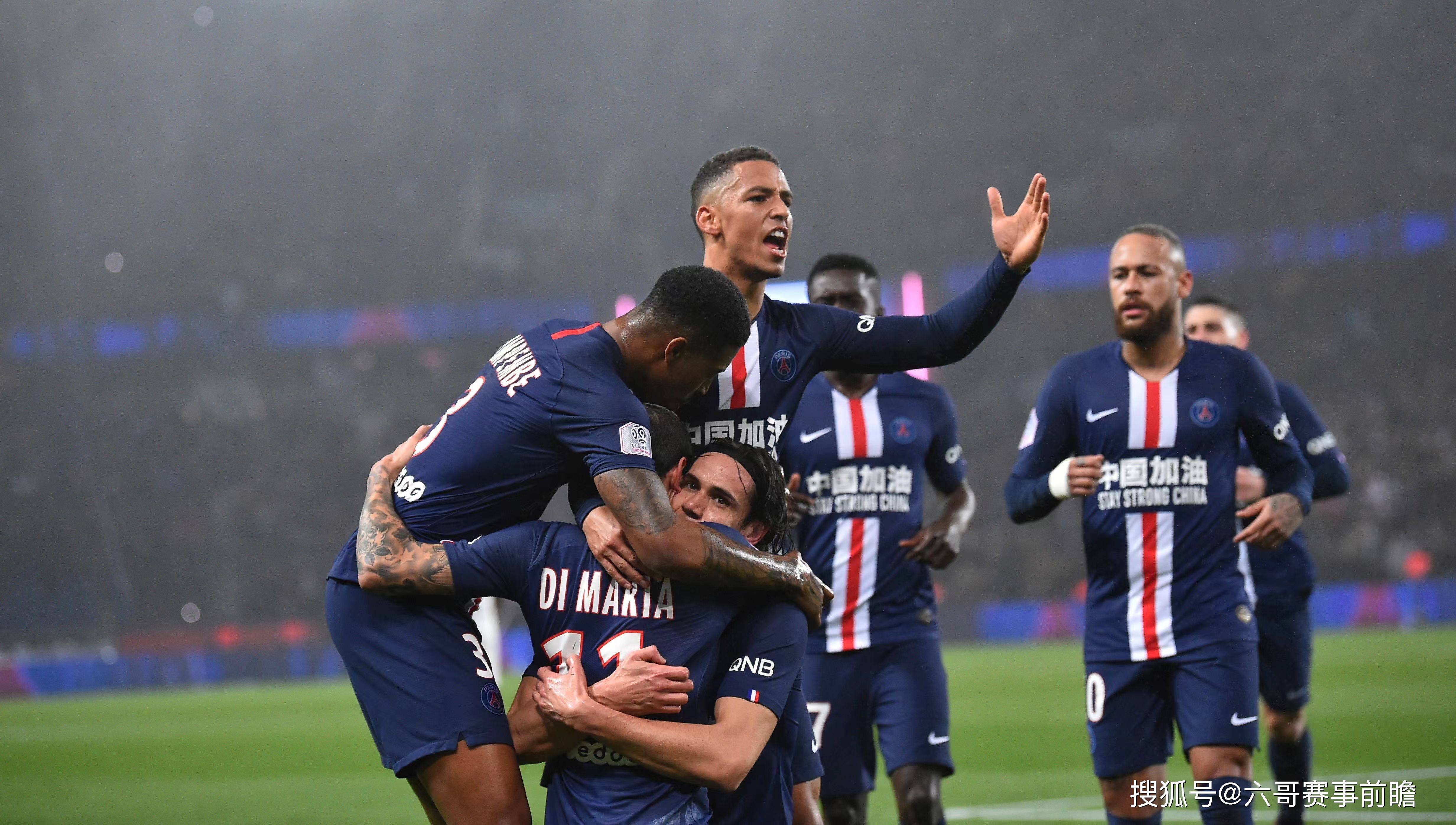 巴黎圣日耳曼主场迎战AC米兰，谁将取得胜利？