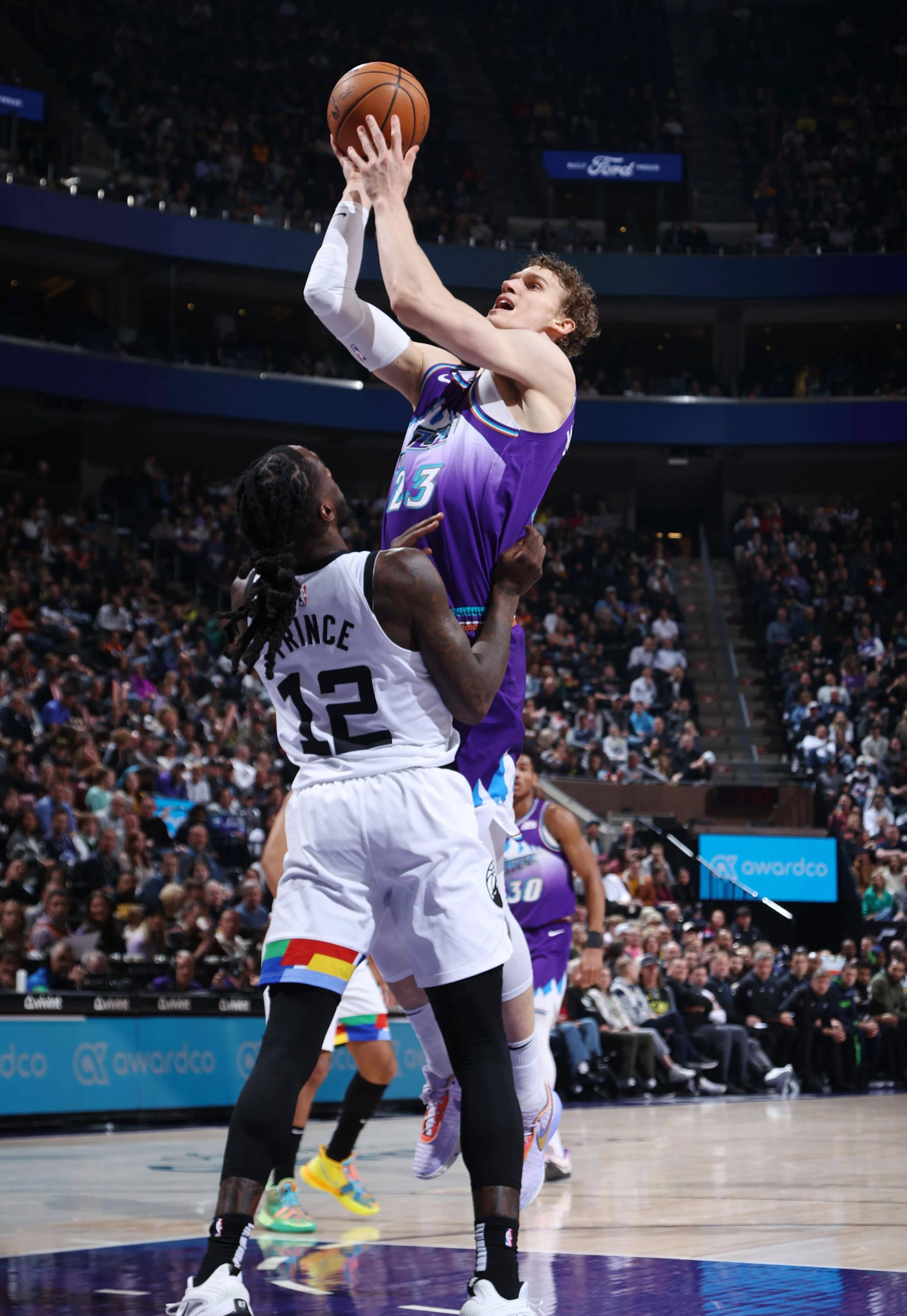 包含太阳主帅谈战术调整取得胜利的词条