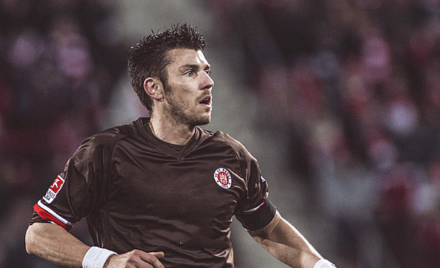 不来梅队员在德甲比赛中受伤,或将缺席下一场比赛的简单介绍 不来梅队员在德甲比赛中受伤,或将缺席下一场比赛的简单介绍