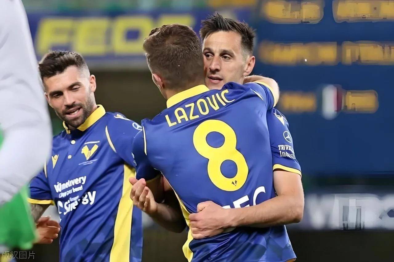 关于维罗纳主场逼平对手，防守稳固表现令人印象深刻的信息