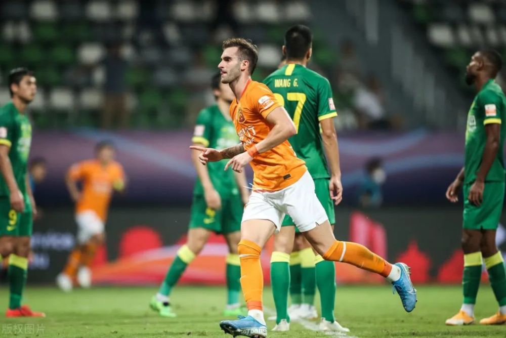 关于青岛黄海客场被逆转，错失宝贵三分的信息