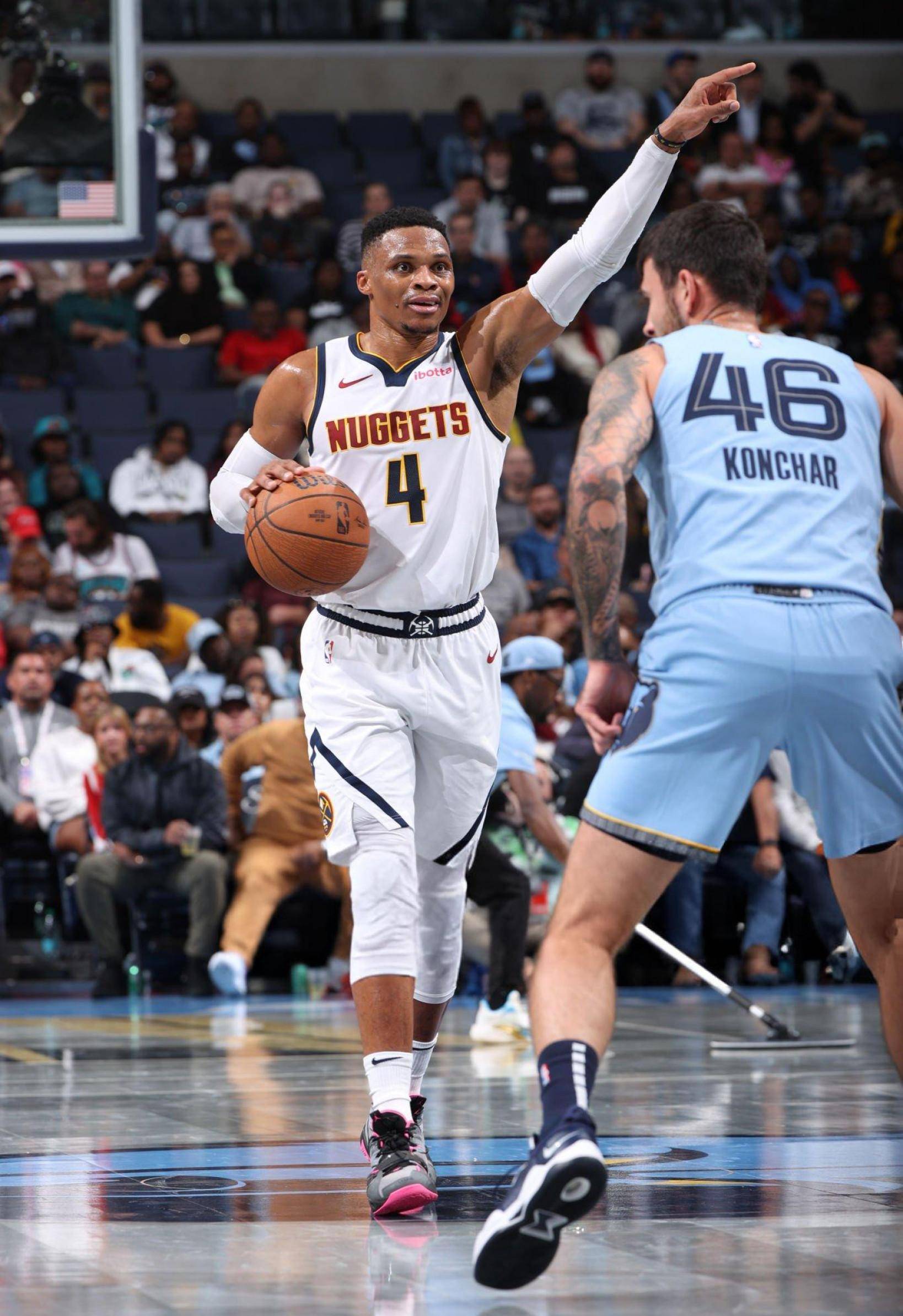 火箭胜爵士，威少+创造双十的绝佳表现