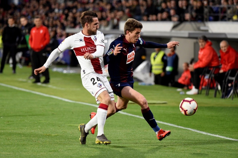 埃瓦尔遭遇连败，保级形势堪忧