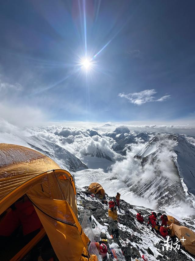 包含攀登高峰,选手胜利者彰显斗志的词条 包含攀登高峰,选手胜利者彰显斗志的词条
