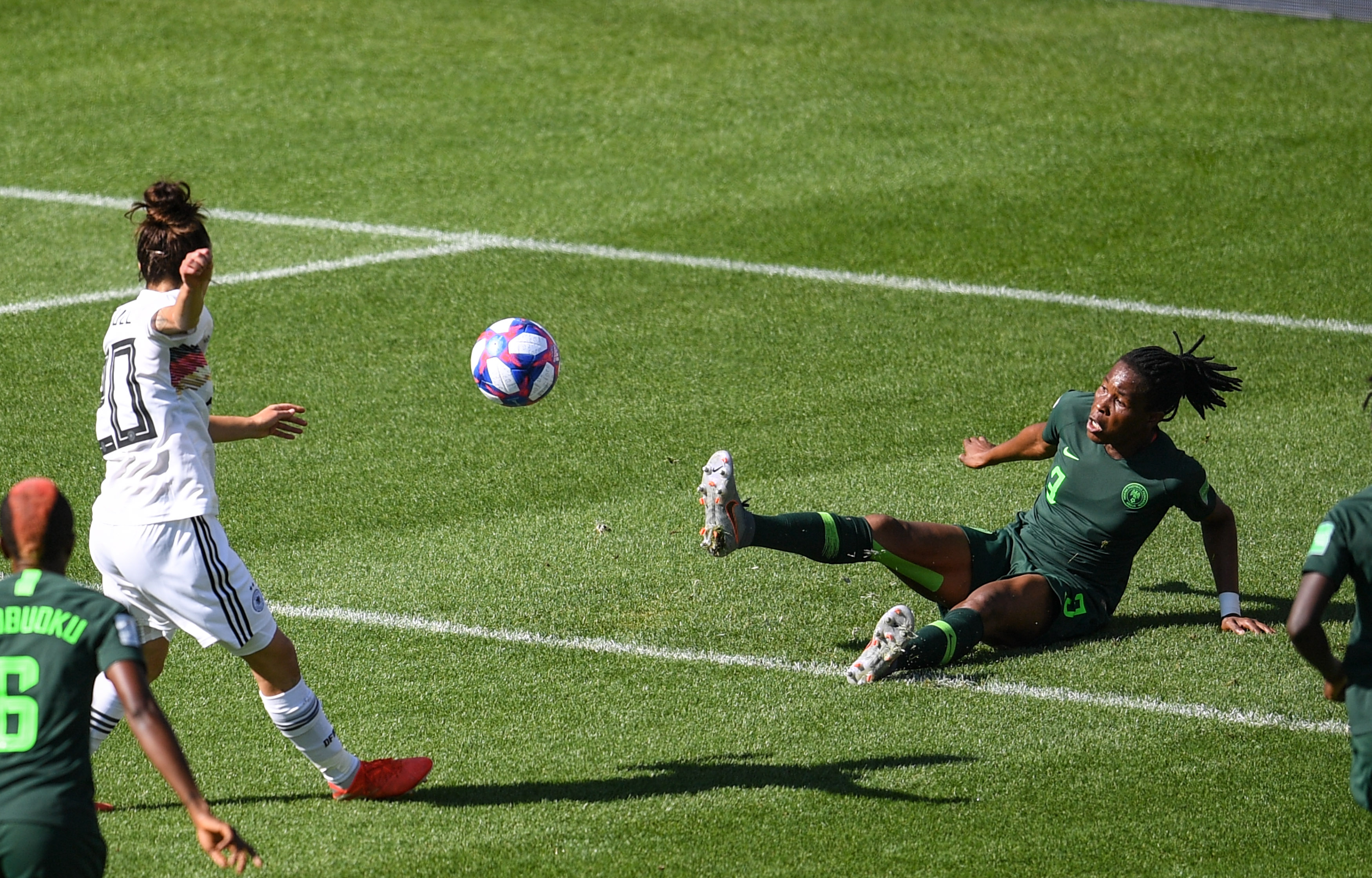 法国队首战大胜尼日利亚的精彩战绩