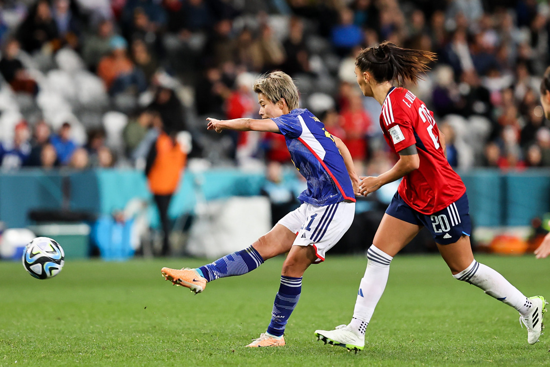 日本女足球队在国际比赛中实力出众