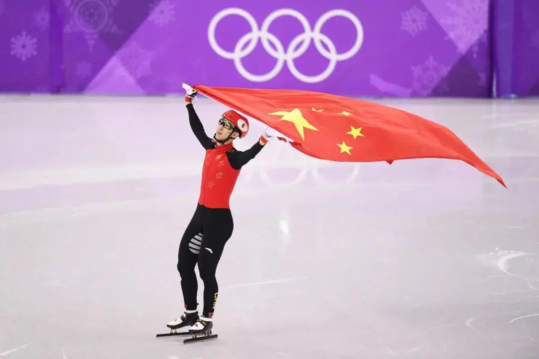 短道速滑男子米：武大靖轻松获胜
