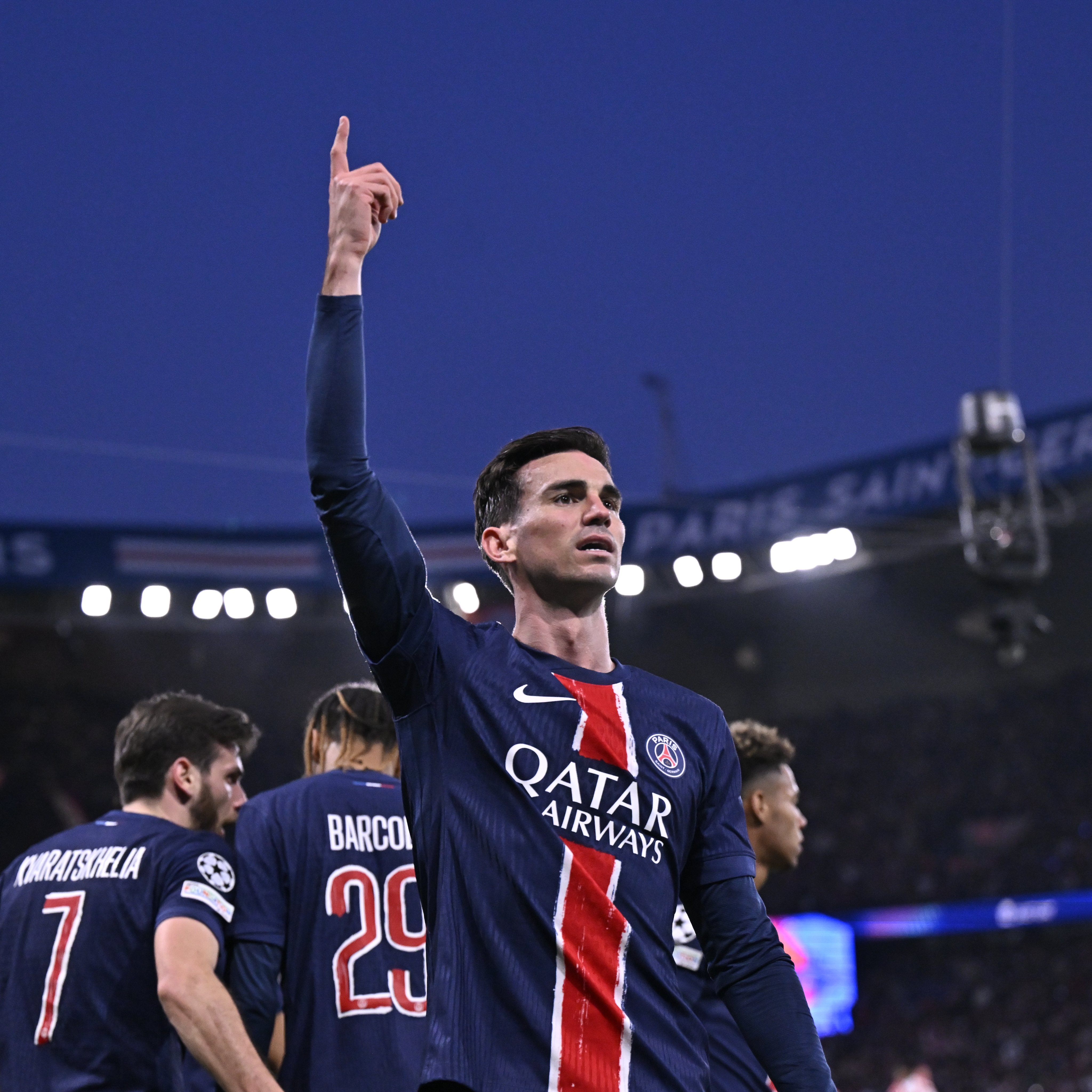 巴黎圣日耳曼未能取胜，欧冠赛场资格小组悬念延续